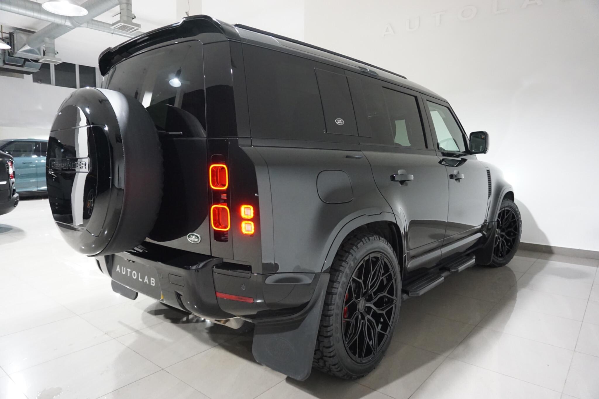 Land Rover Defender 110 2.0 P400e 15.4kWh XS Edition SUV 5dr Petrol Plug-in Hybrid Auto 4WD Euro 6 (s/s) (404 ps)